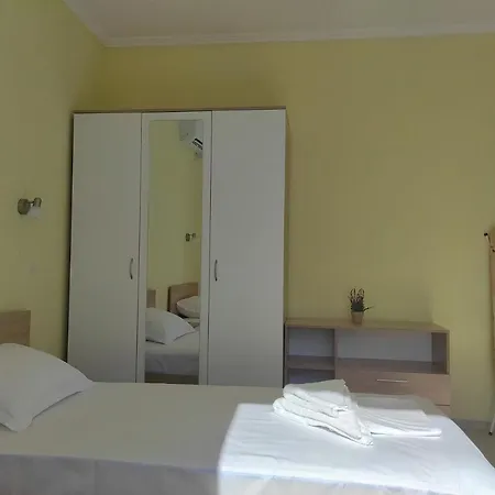Apartment Прекрасен Апартамент С Комплимент Primorsko